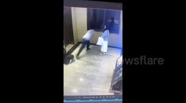 Man leaps through hotel window during heated argument with girlfriend in China