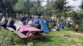 Türkiye: Panic in Istanbul as residents rush outside after 6.2 magnitude earthquake