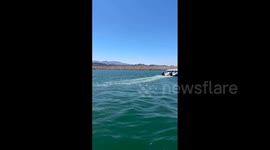 US: Speedboat Goes Airborne During Lake Havasu’s Desert Storm Event