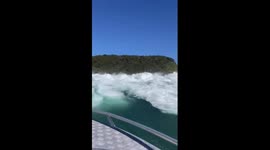 Boat ride through 3+ meter swell at Tallebudgera Creek, Queensland