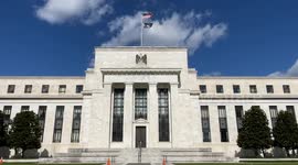 US: US economy contracts 0.3% in Q1