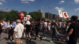 France: Clashes erupt between police and protesters during May Day rally in Paris