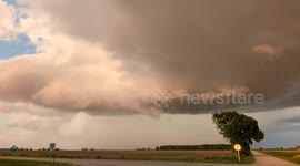 rotating wall cloud near Egypt, arkansas