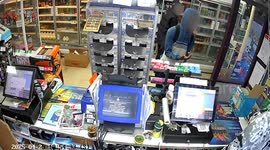 Gang of 15 teens batter shop worker to steal vapes