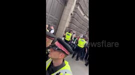 UK: Large crowds maintained their presence outside the court in solidarity, despite the heavy police presence