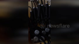 US Marines escape from sinking aircraft in training exercise