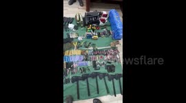 Israel: Border guards seized hundreds of weapons and assault weapons that were hidden inside electrical appliances