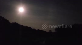 US: Spectacular May’s Flower Moon Lights Up Skies 2