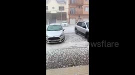 Spain: Severe Weather Brings Heavy Hail To Villar Del Arzobispo / 1