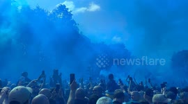 Everton supporters welcome team coach ahead of final men's game at goodison park after 133 years