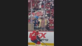 Unexpected MVP: Toronto Maple Leafs Fan Puts On A Show  Through Warm-Ups, Florida Panthers Lose