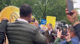 US: People stage protest outside Donald Trump’s National Golf Course club in Sterling