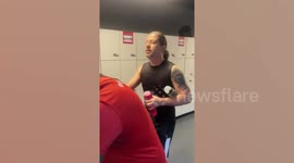 Muscular bodybuilding mum mistaken for a man and banned from women's changing room