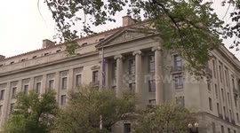 US: US federal judge halts policy banning Harvard University from enrolling int'l students