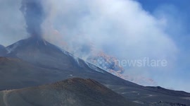 Italy: Terrifying Pyroclastic Flow Caught On Camera By Scientists Monitoring Mount Etna
