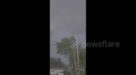 US: Quick clouds rotation moving into Independence, MO