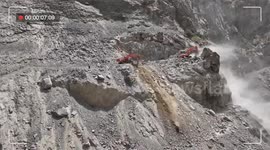 Tajikistan: China-Tajikistan Highway under renovation transforms travel, trade in remote mountains