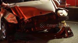 US, Los Angeles: Panorama City Suspected DUI Driver Crashes Into Firetruck