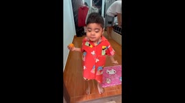 Boy, 5, with terminal cancer fulfills dying wish to see Moo Deng hippo