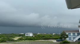 US: Massive storm rolling into Corolla, NC