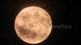 Strawberry Moon: Lowest Full Moon in Decades 2