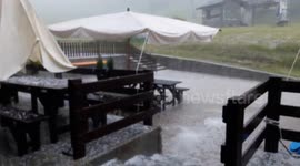Pioggia e grandine a Limone Piemonte, Italia - storm in Italy - grêle en Italie
