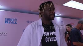 EXCLUSIVE: Myles Smith gets ready for gigs with a cup of tea