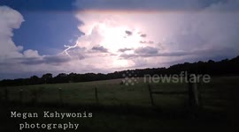 Small lightning  southwest part of henry county Ga. Producing the most beautiful lightning