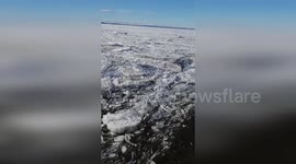US: Ice Breakup Stuns Kotzebue Sound in Mesmerizing Display
