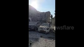 Israel: Missile Impact Site Documented in Holon Amid Strikes on Tel Aviv Area