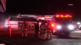 US, Phoenix: Phoenix Vacant Commercial Building Fire