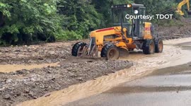 US: I 40 Closed For At Least Two Weeks Due To Mud And Debris Cleanup