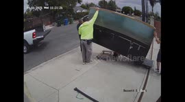 I told them not to load the aquarium on top of the stand. After they left as they got home and started to unload. They dropped the 250 gallon aquarium!! That was one experience shoe tie.