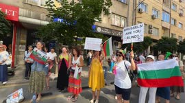 Bulgaria: Protestors rally in Sofia against Bulgaria’s euro adoption plan