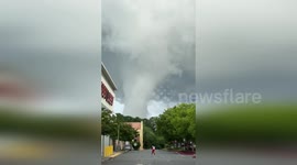 Unusual Tornado Shaped Cloud Causes Alarm Near Akers Mill Road In Cobb County