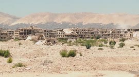 Syria: Syrian refugees return home to rebuild life on dust and dreams