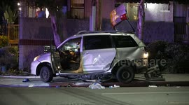 US, Los Angeles: Glendale Traffic Collision Victim Receives CPR After Slamming Into Telephone Pole