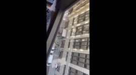 ICE Operation Sparks Chaos on Montgomery Street in San Francisco