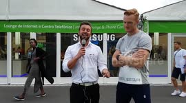 TV presenter does 22 push-up challenge with Team GB Olympian Greg Rutherford
