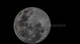 Full moon timelapse and hyperzoom