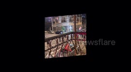 A ruined crowd goes to overthrow the government