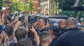 Usyk fans gather to catch a glimpse of boxing hero ahead of Wembley clash