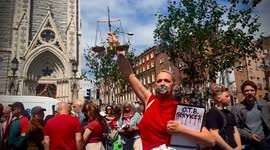 Ireland: Thousands of demonstrators in Dublin call for sanctions on Israel and Gaza ceasefire
