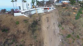 US: Crews Clear Wildfire Debris From Steep Slopes In Southern California