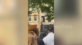 12 strangers take part in Danny Dyer lookalike contest in East London