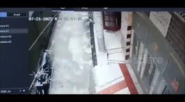 Electric Current Runs Through IGL Gas Pipeline in Shamli; Brave Mother and Maternal Uncle Rescue Child in Shocking Incident