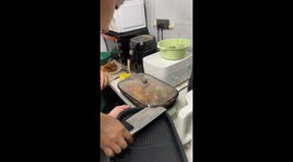 Glass lid cracks during cooking, nearly ruining meal in Zhejiang, China