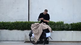 US: San Francisco sidewalks crowded with homeless as Trump moves to ease removals