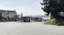 Firefighters and Police Respond to Ongoing House Fire in West Vancouver's British Properties