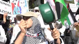 Indonesia: Protesters in Jakarta urge Egypt to open Rafah Crossing for Gaza Aid